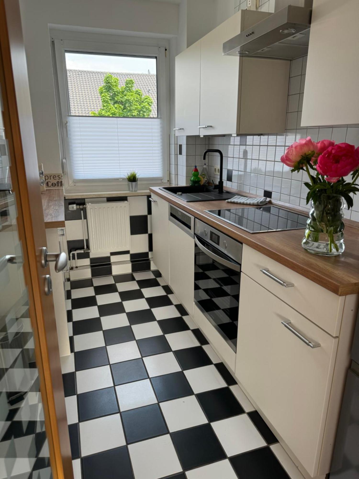 Ruhrpott Residenz - 3 Zimmer Suite - 70Qm Mit Balkon Oberhausen  Esterno foto