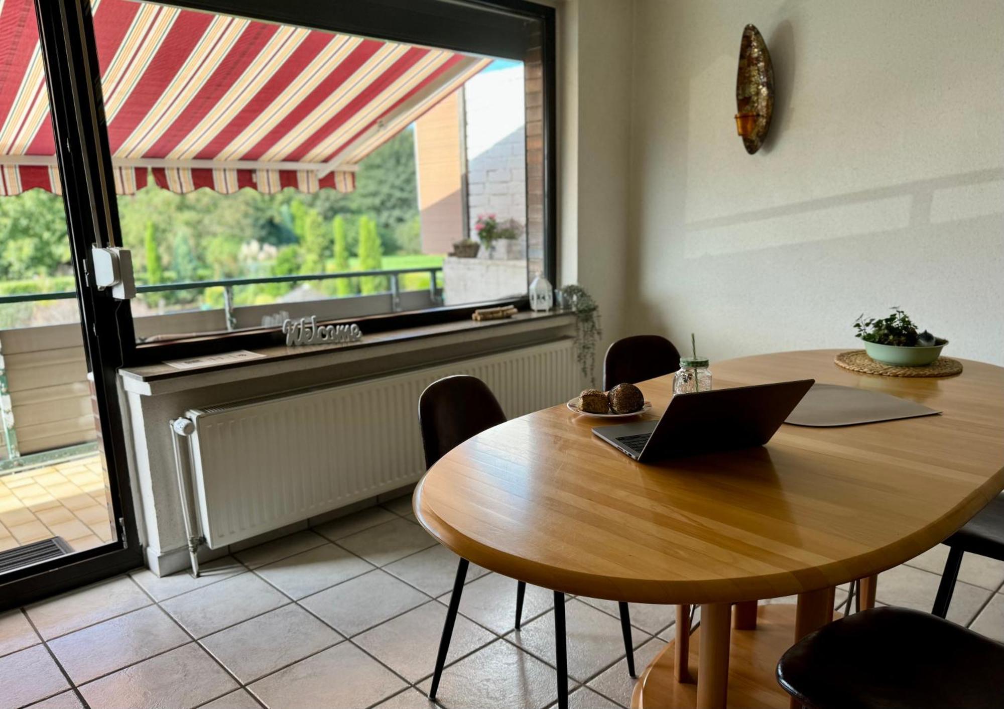 Ruhrpott Residenz - 3 Zimmer Suite - 70Qm Mit Balkon Oberhausen  Esterno foto